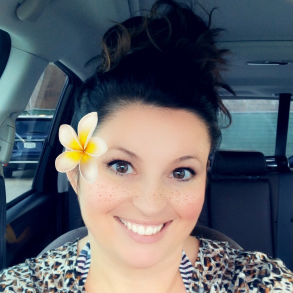 Meet your Posher, Deanna l